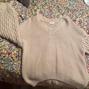 Button back sweater